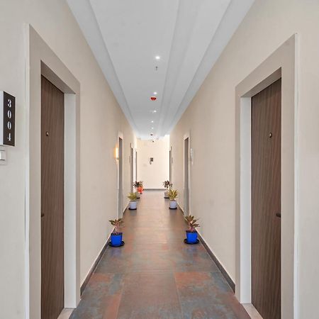 Hotel Sky Land Khammam Bagian luar foto